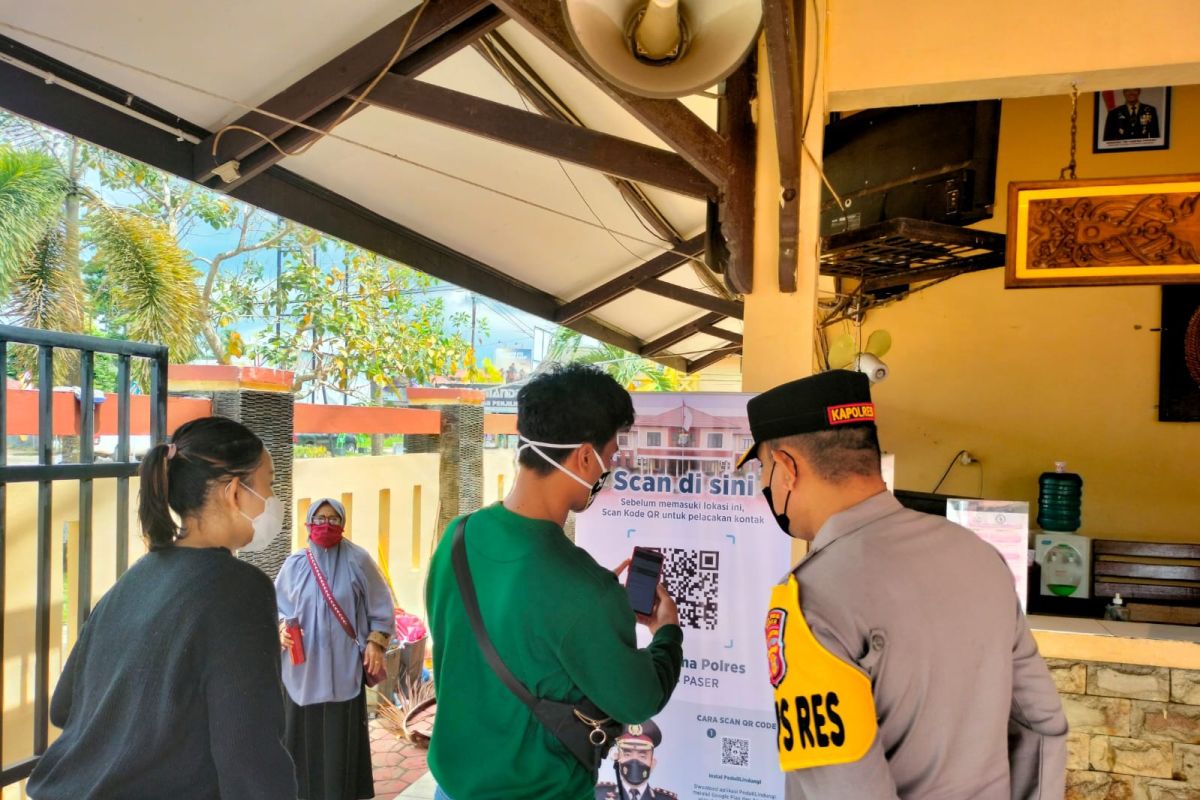 Polres Paser terapkan registrasi peduli lindungi masuk Mapolres