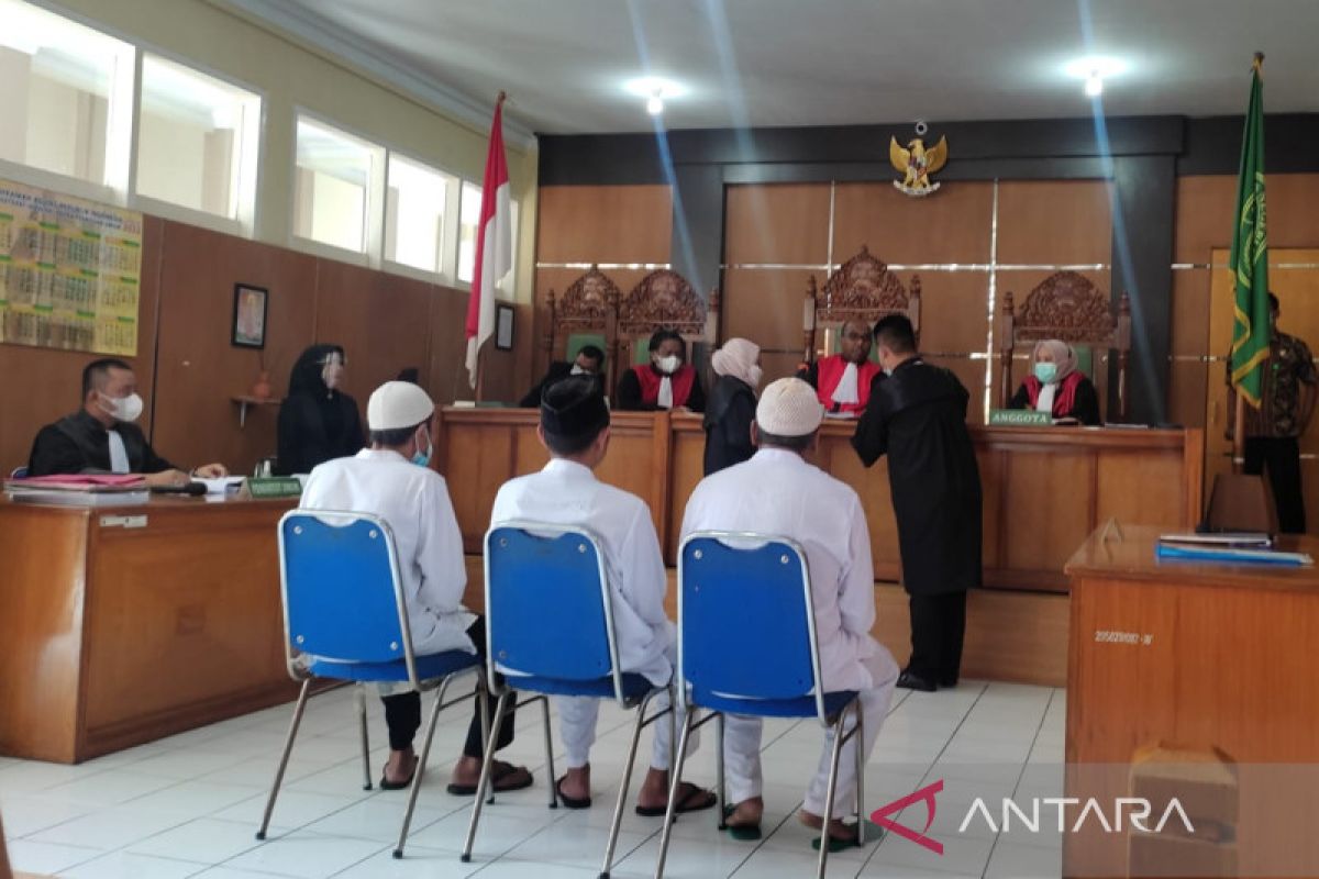 Tiga Jenderal NII mulai jalani sidang di PN Garut