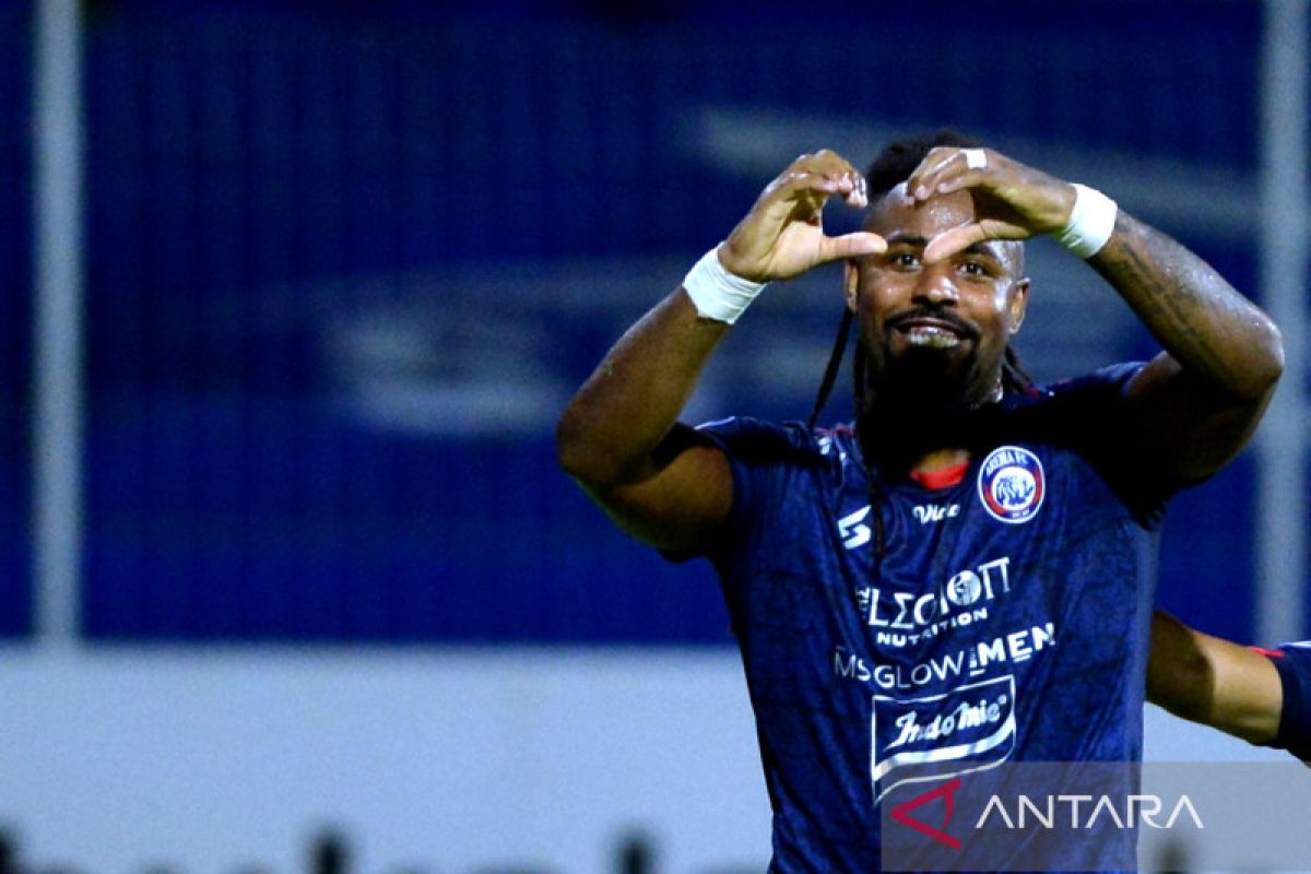 Gol tunggal Carlos Fortes antar Arema FC tundukkan Madura United