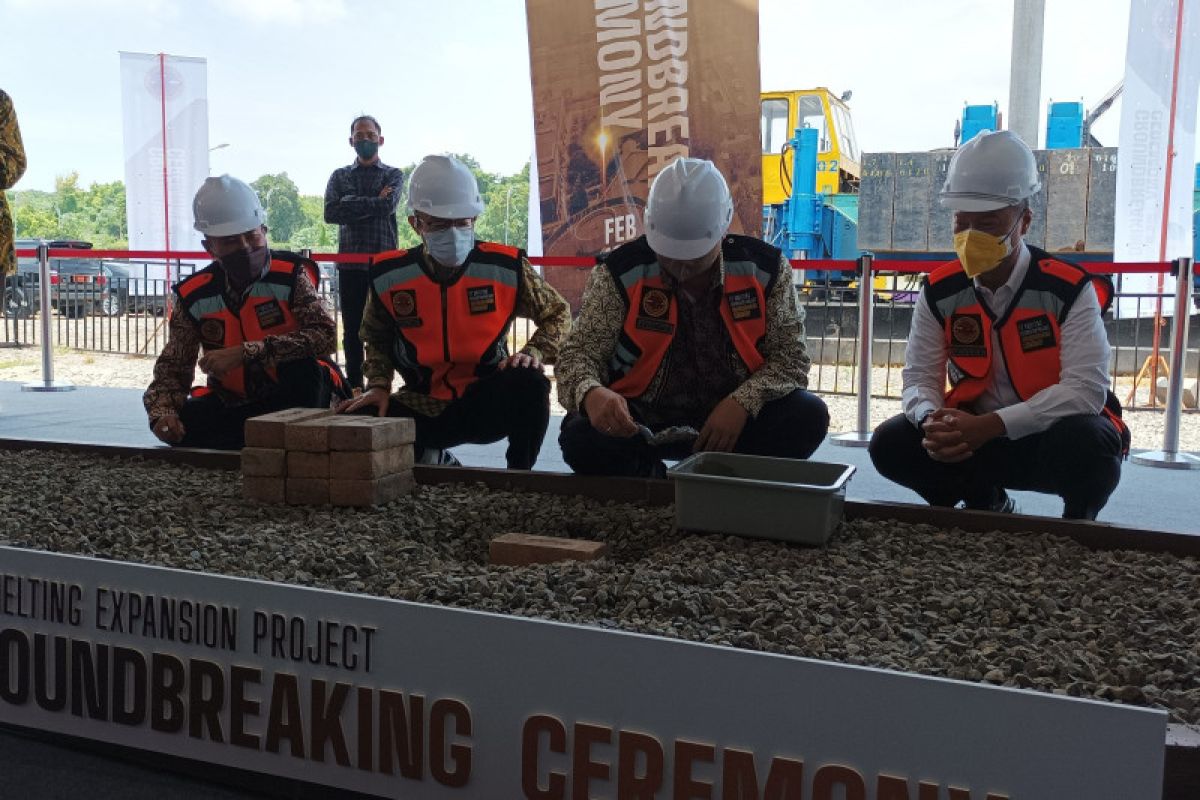 Minister conducts groundbreaking for PT Smelter expansion in Gresik