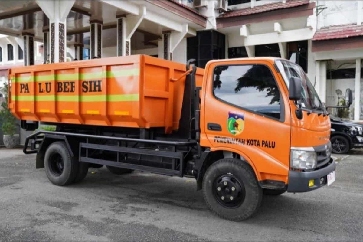 Bayaran retribusi sampah di kota Palu  tergantung daya listrik