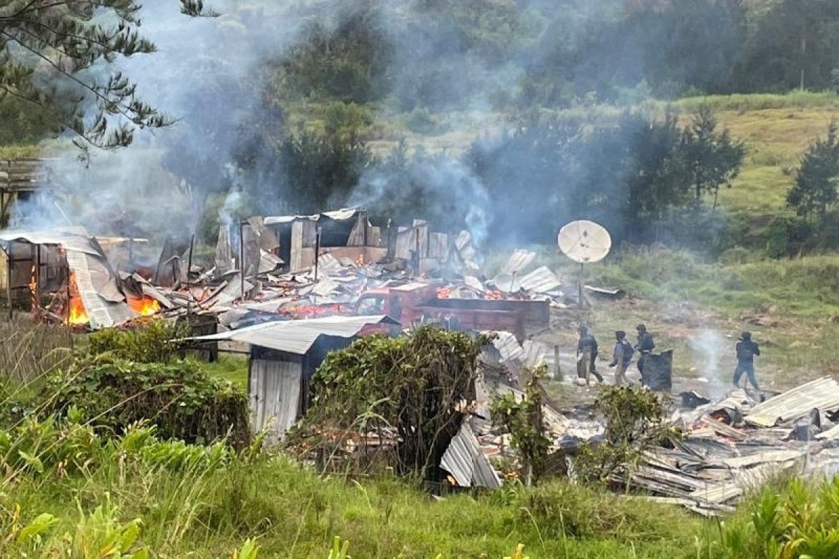 Penyerangan KKB tewaskan delapan karyawan PTT