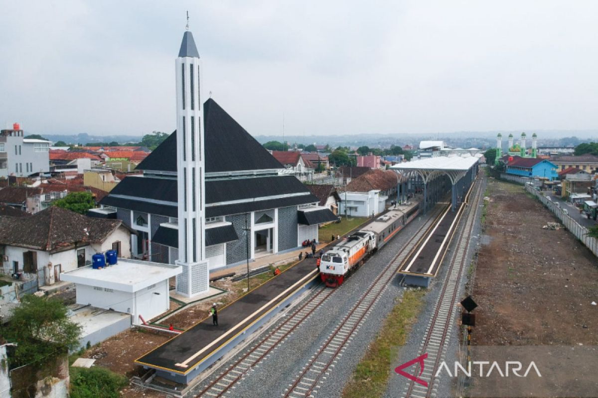 Bupati usulkan nama Cikuray Express untuk KA Garut-Pasar Senen