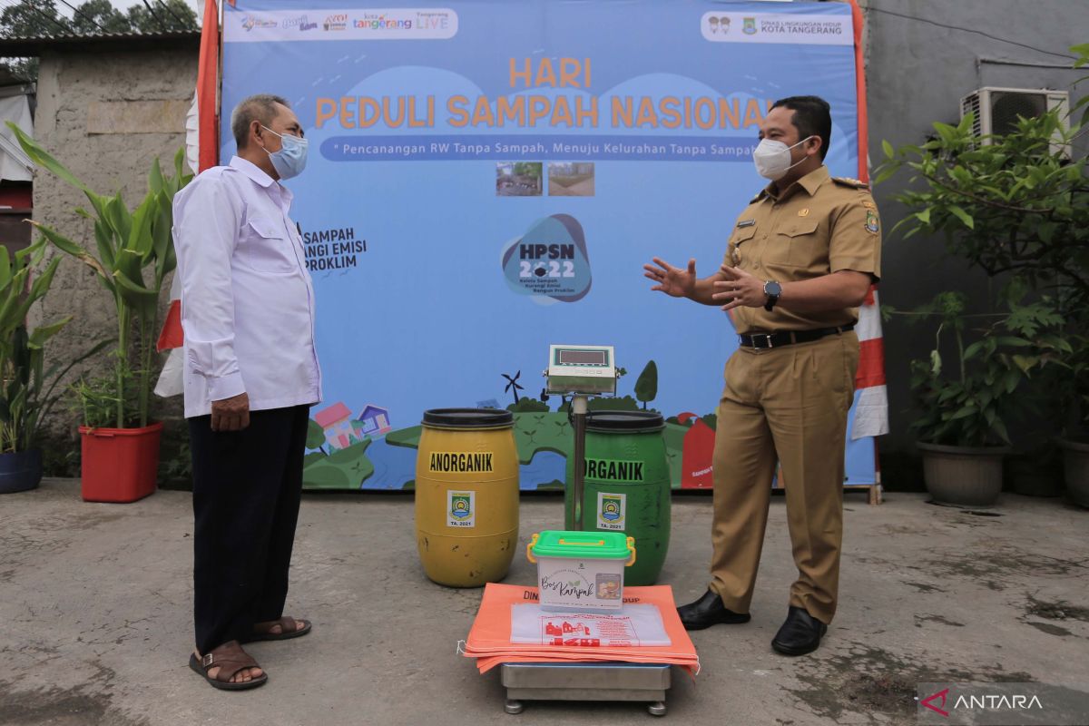 Wali Kota Tangerang canangkan program RW Tanpa Sampah