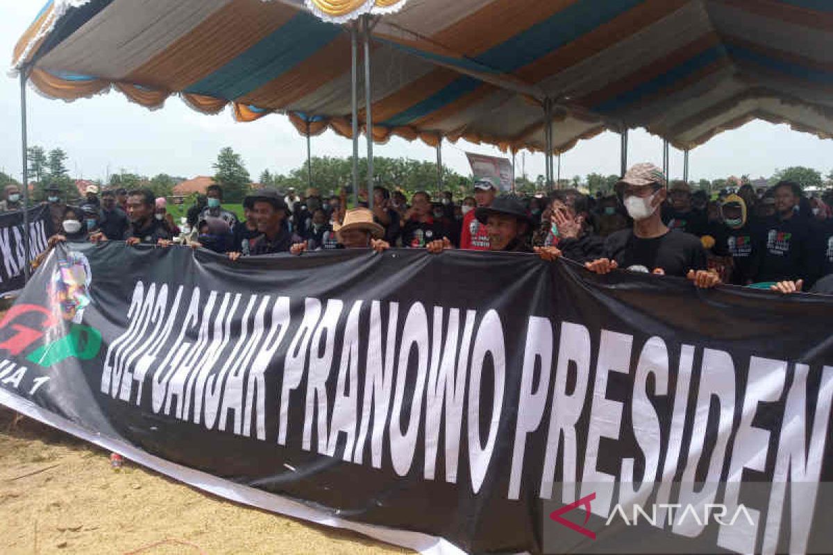 Petani Indramayu deklarasi mendukung Ganjar teruskan perjuangan Jokowi