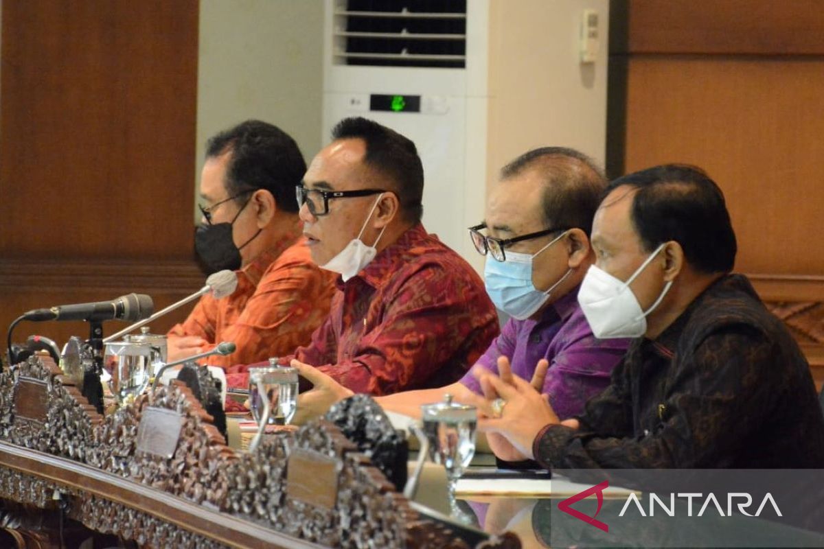 Gubernur Bali tanggapi Fraksi Gerindra DPRD Bali terkait bonus PON XX
