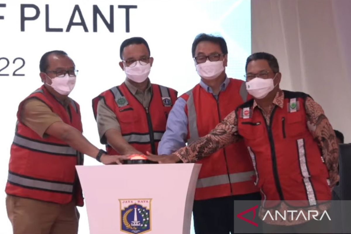 Jakarta plant to convert waste into fuel