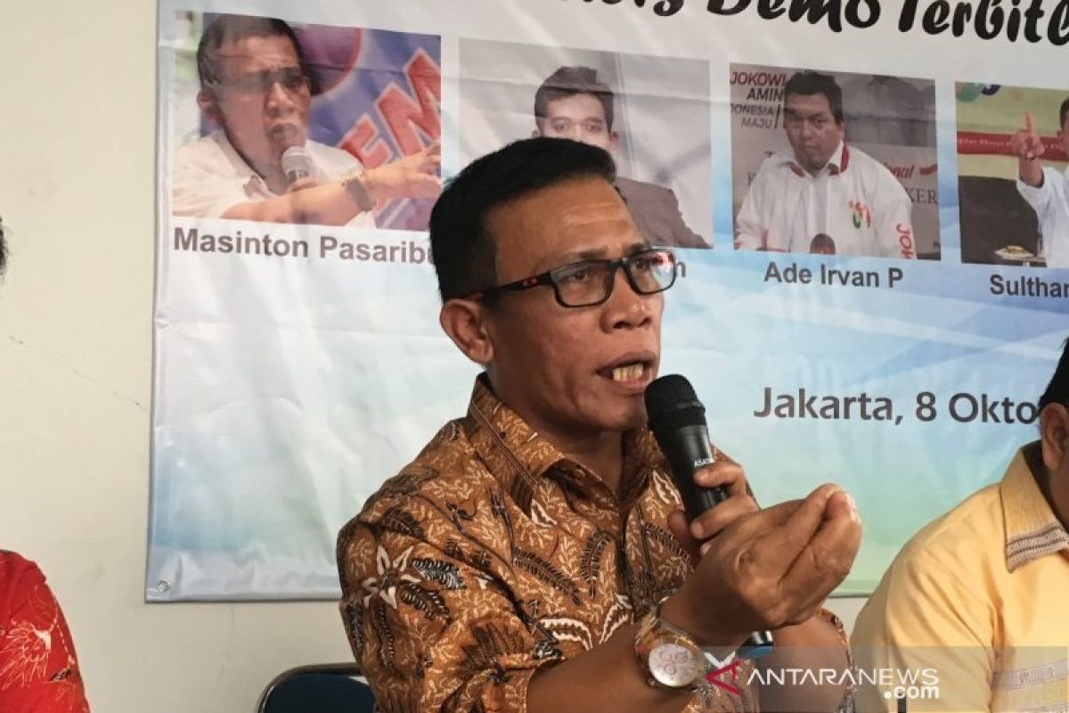 Anggota DPR pertanyakan Dirjen Bea Cukai suka ke daerah