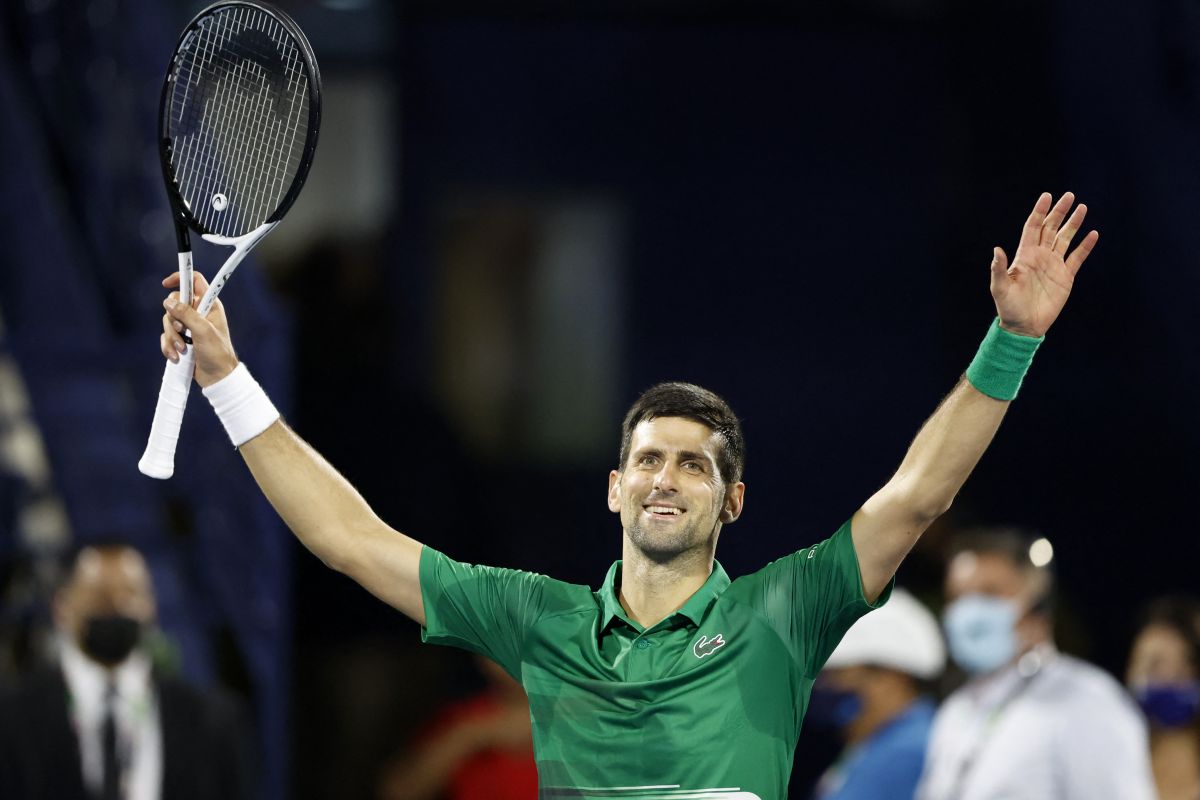 Tak terlihat beban mental dari kisah visa Australian Open, Djokovic petik kemenangan perdana di Dubai