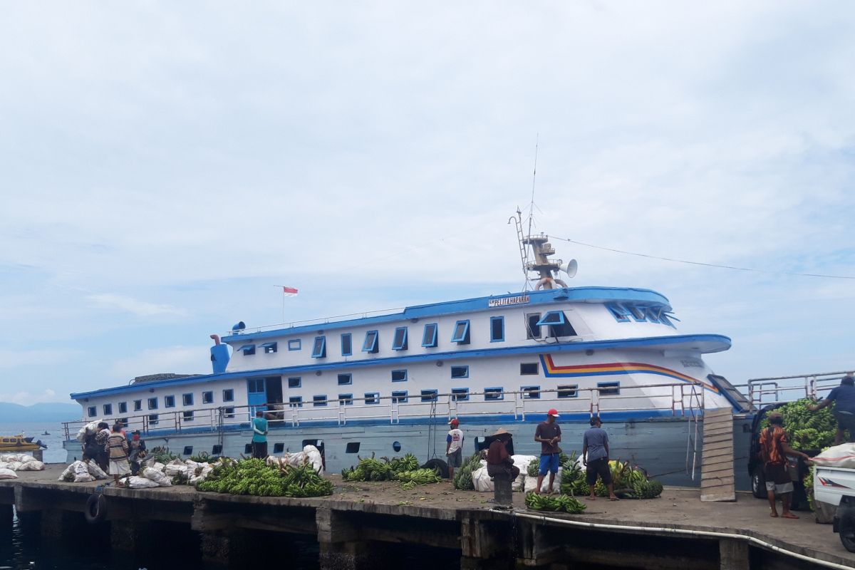 Aktivitas pelayaran di Ternate ditutup sementara