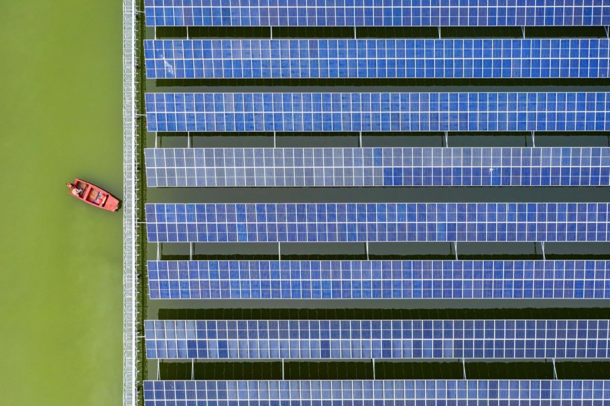 China kembangkan sel surya perovskit dengan tingkat efisiensi tinggi