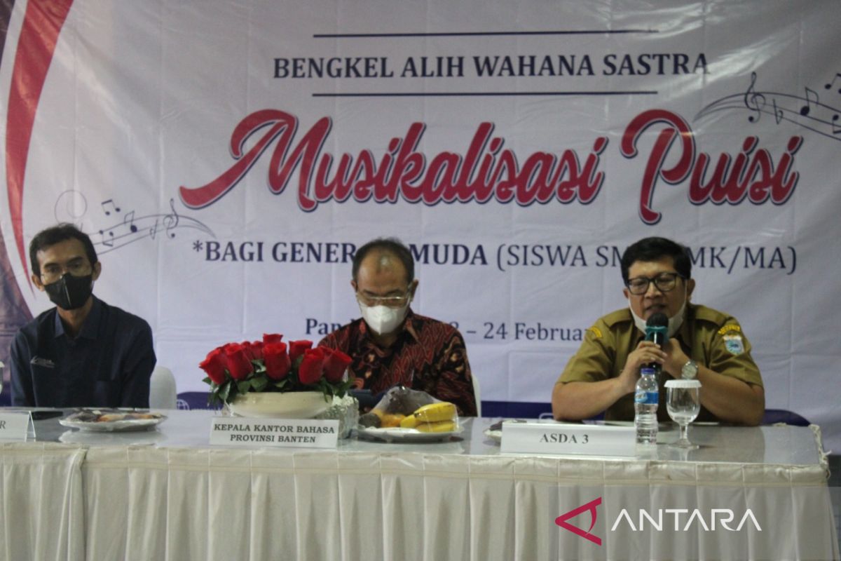 Kantor Bahasa Banten Gelar Musikalisasi Puisi Bagi Generasi Muda ...