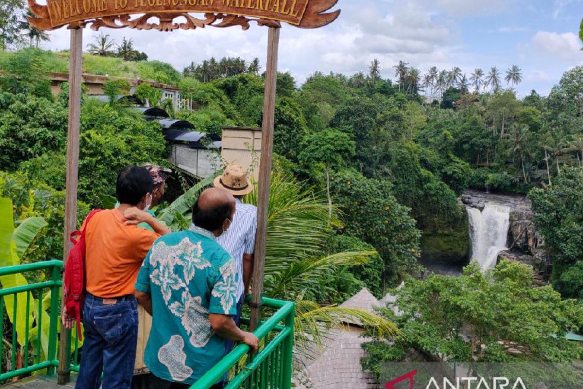 Air Terjun Tegenungan-Bali masih memikat wisatawan domestik
