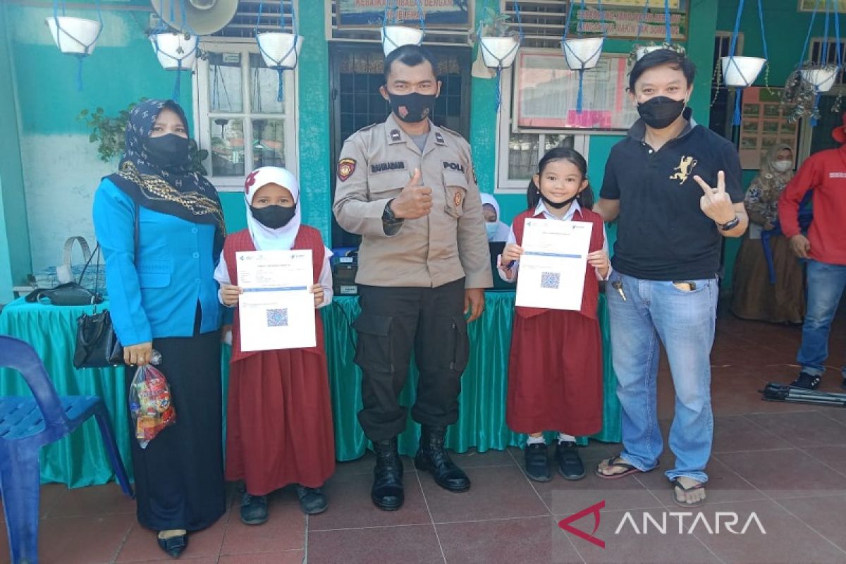 Belasan ribu anak SD di Aceh Tamiang sudah divaksin dosis satu