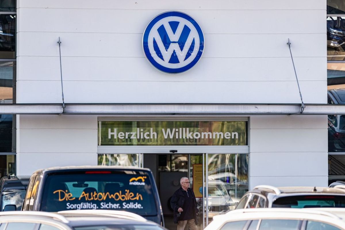Volkswagen jajaki "diskusi lanjutan" untuk IPO Porsche