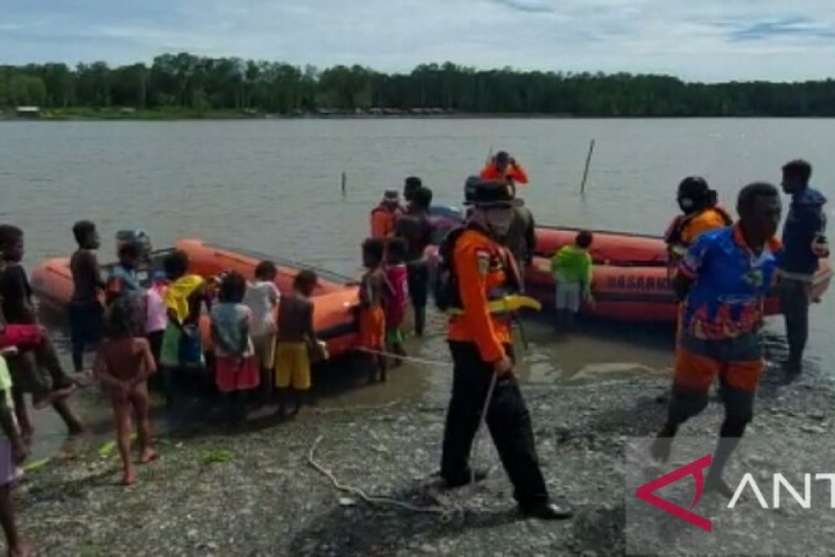 Tim SAR Timika cari perahu motor hilang kontak di Pulau Puriri
