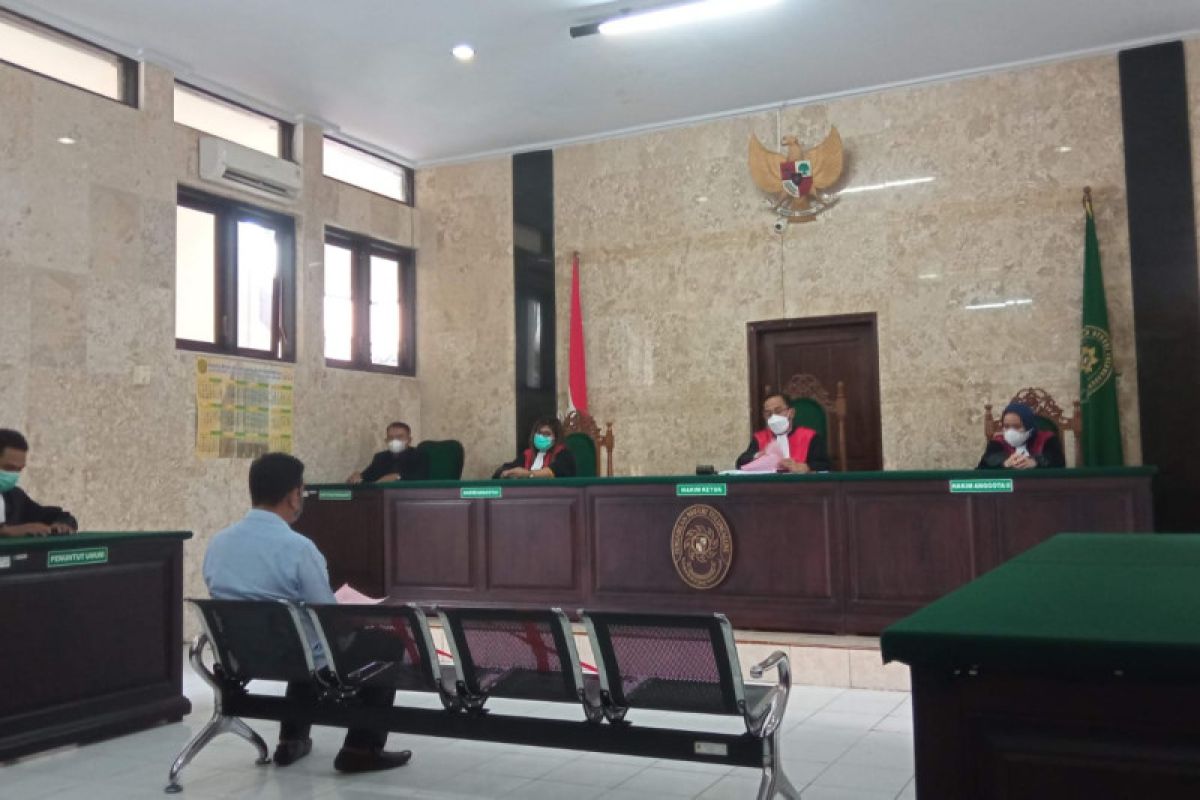 Anggota DPRD Tulungagung dituntut denda Rp25 juta karena langgar prokes