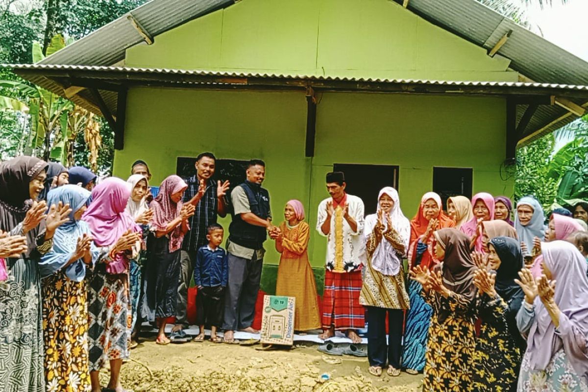 Dompet Dhuafa Banten bangun rumah nenek Suarah yang terdampak gempa