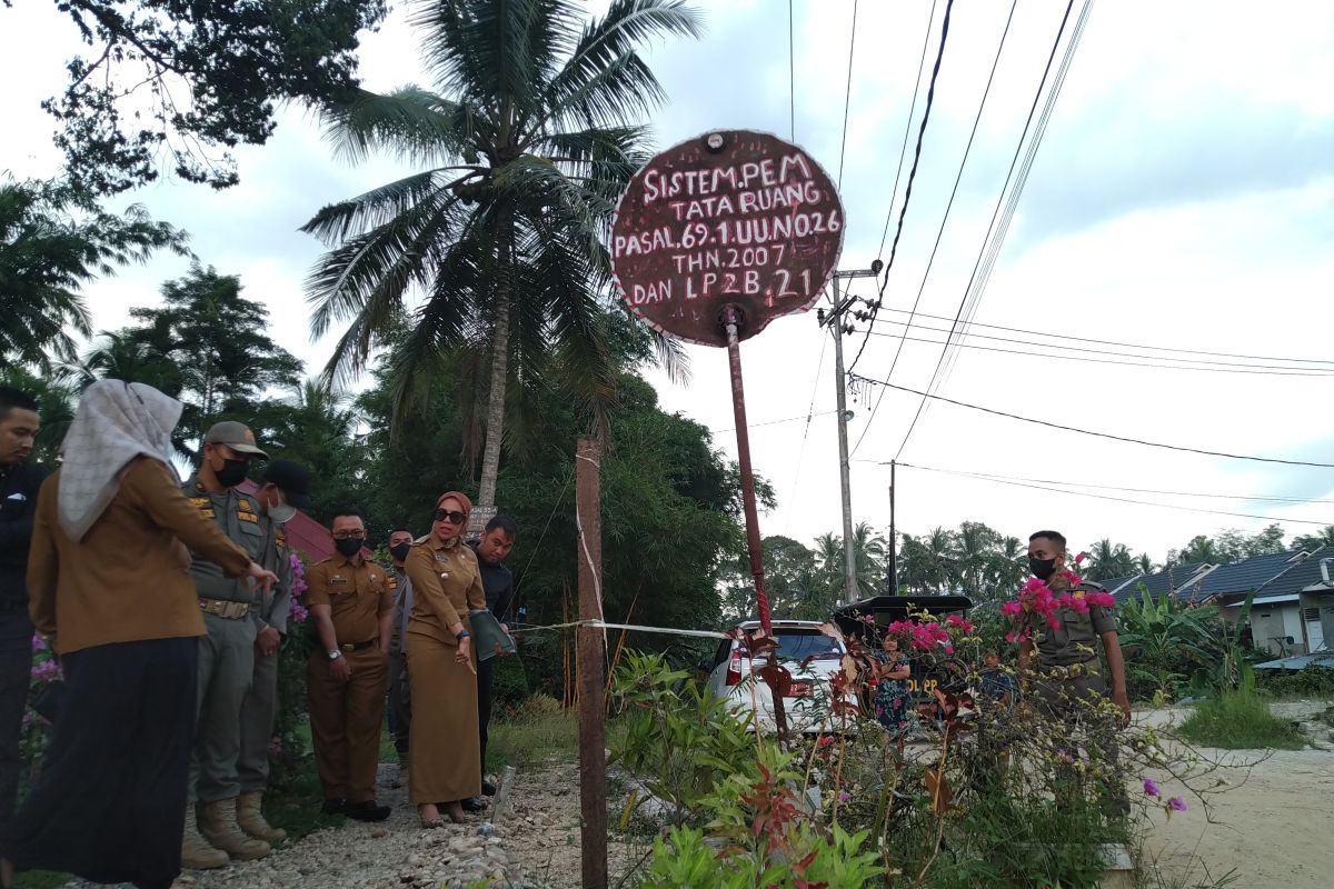 Tak tuntas sejak 2015, Camat Payakumbuh Timur turun langsung selesaikan persoalan tanah jalan