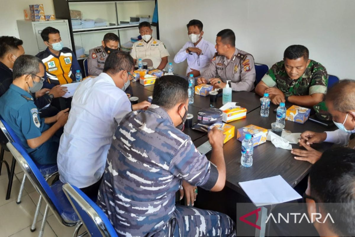 Tim penanggulangan COVID-19 bentuk satgas khusus di Pelabuhan Selatpanjang