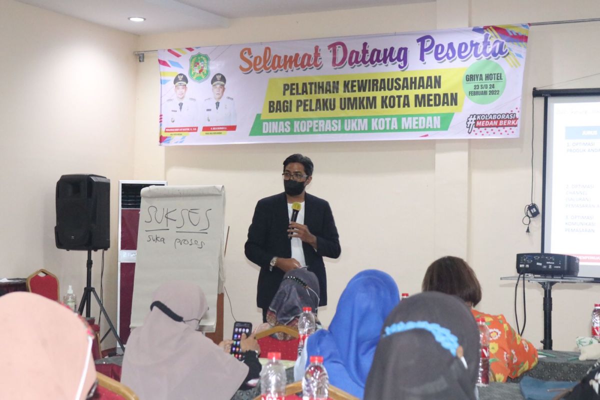 Diskop UKM Medan kembangkan pengetahuan  kewirausahaan pelaku UMKM