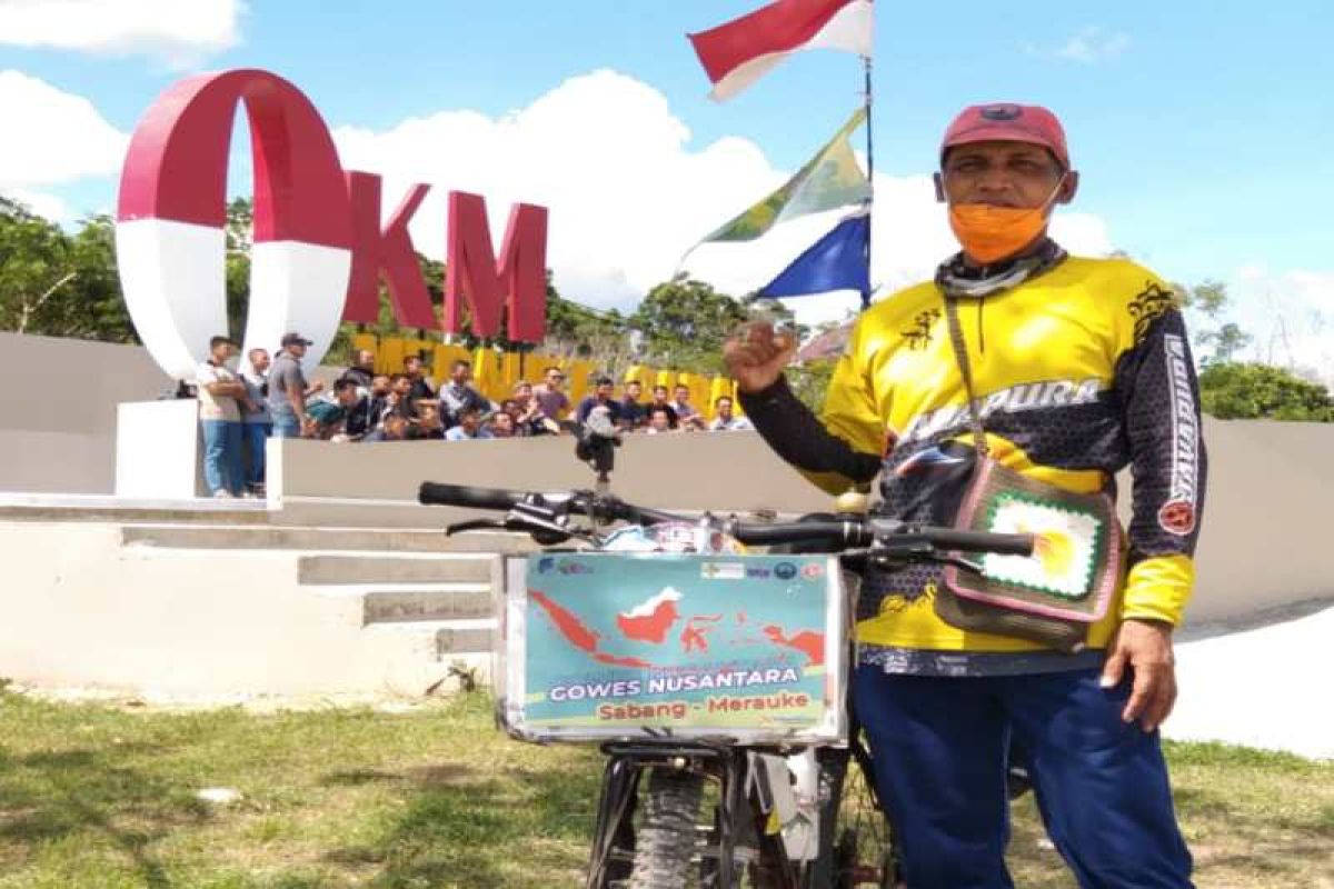 Warga Temanggung bersepeda keliling Indonesia selama 18 bulan