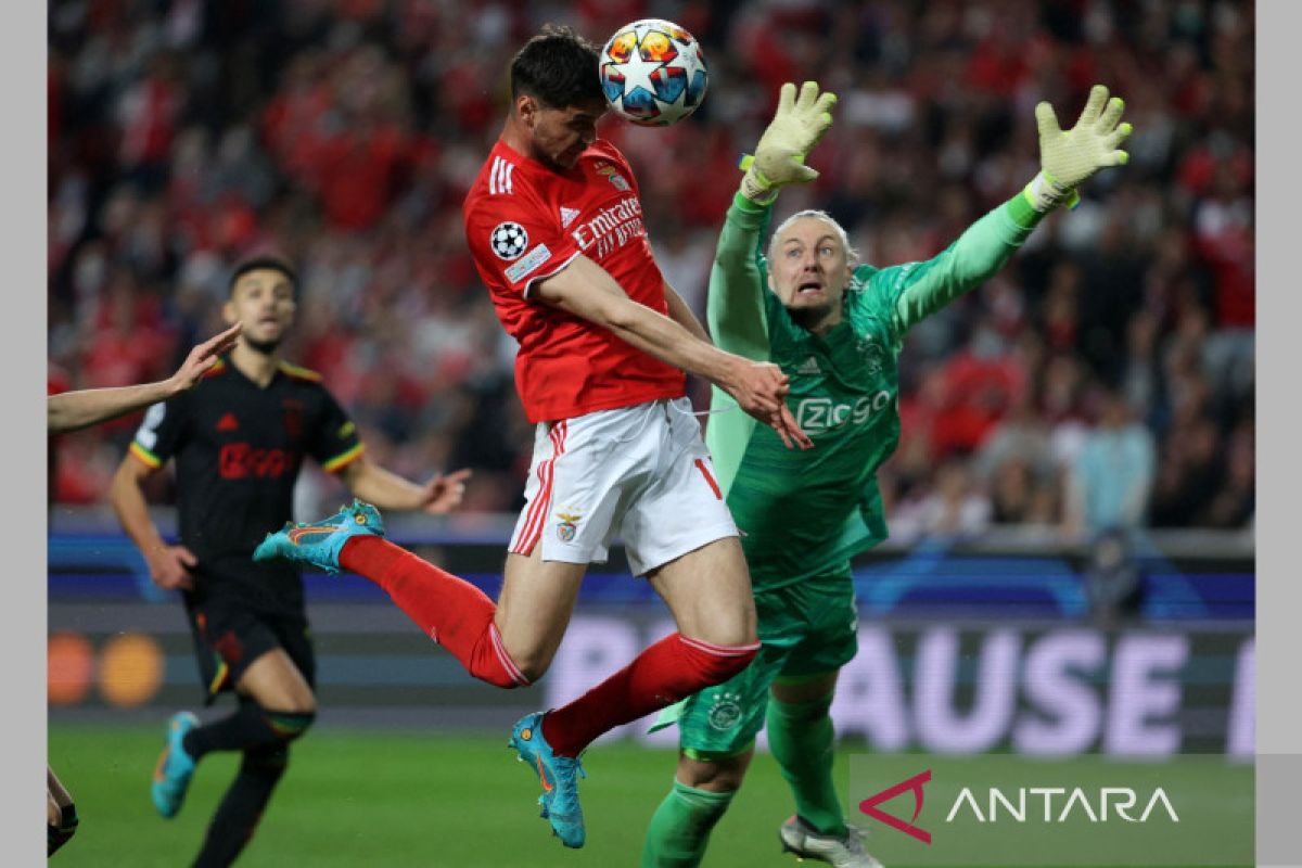 Benfica harapkan permainan terbuka saat lawan Ajax