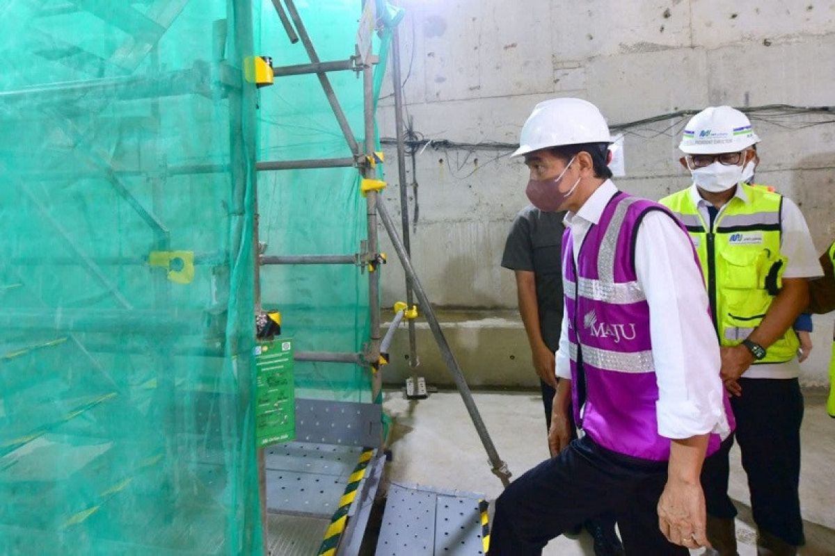 President Jokowi launches TBM operation for MRT Jakarta's Phase 2A