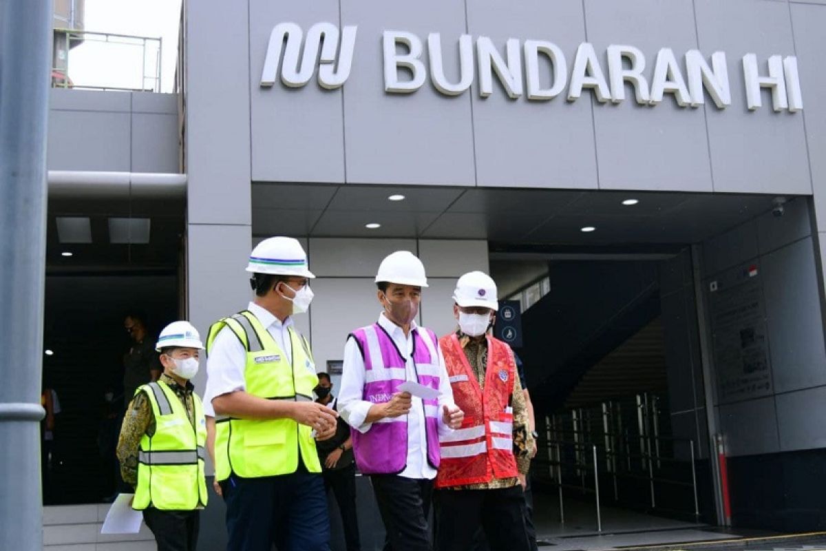 Jokowi wants feasibility study for MRT East-West Line to be expedited