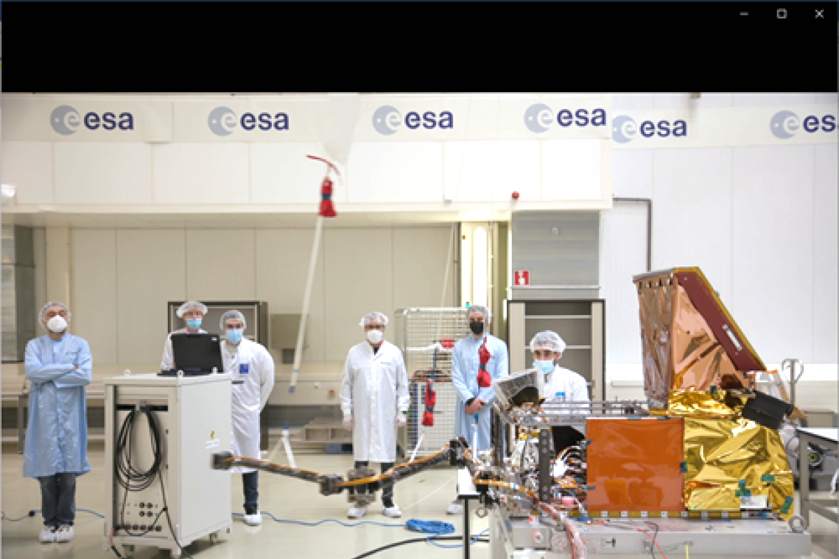 Misi luar angkasa gabungan China-Eropa gelar uji ekstensi magnetometer