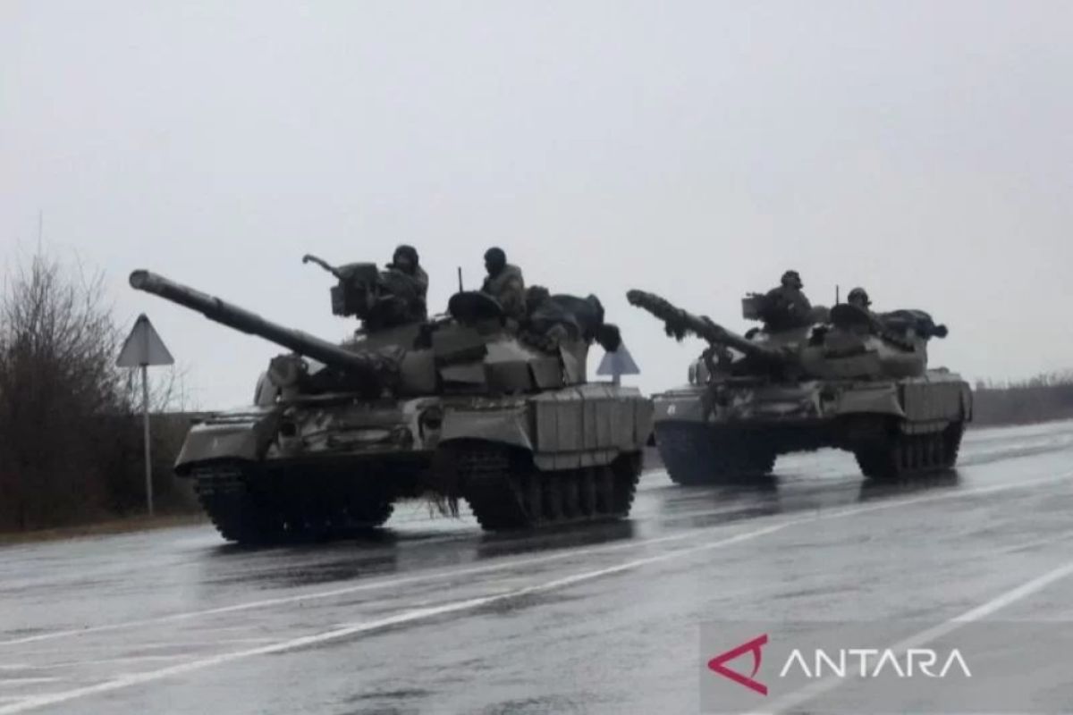 Rusia mengaku lumpuhkan infrastruktur militer, Ukraina: delapan tewas