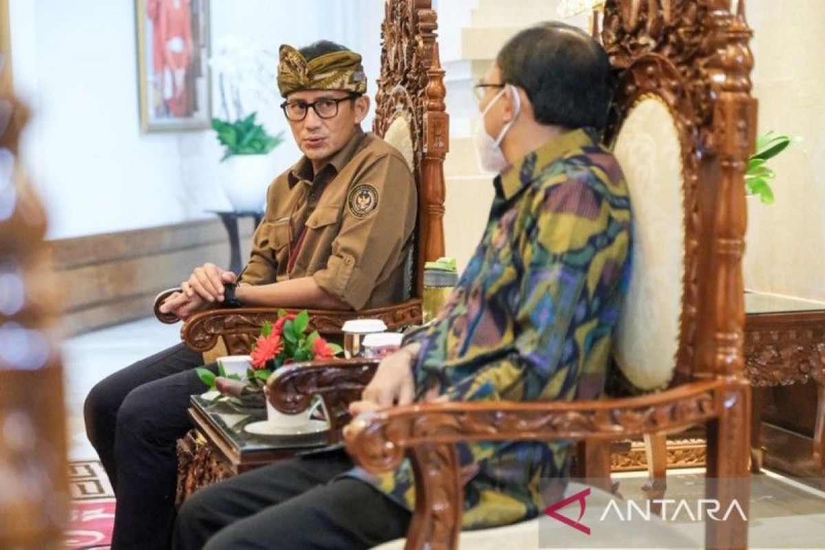 Menparekraf Sandiaga Uno tindaklanjuti rencana penerapan Visa on Arrival di Bali