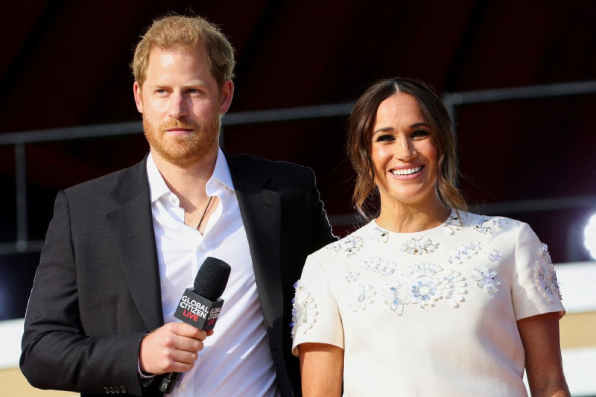 Pangeran Harry & Meghan akan terima penghargaan untuk pelayanan publik