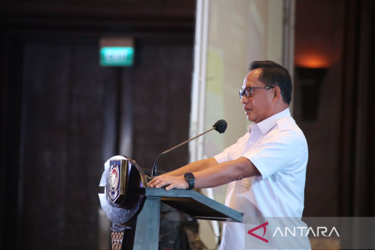 Mendagri Tito Karnavian instruksikan kepala daerah proaktif laporkan SPT pajak