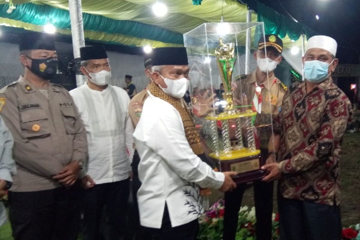 Plt Bupati Palas tutup MTQ ke - XIII, Kecamatan Aek Nabara Barumun juara umum