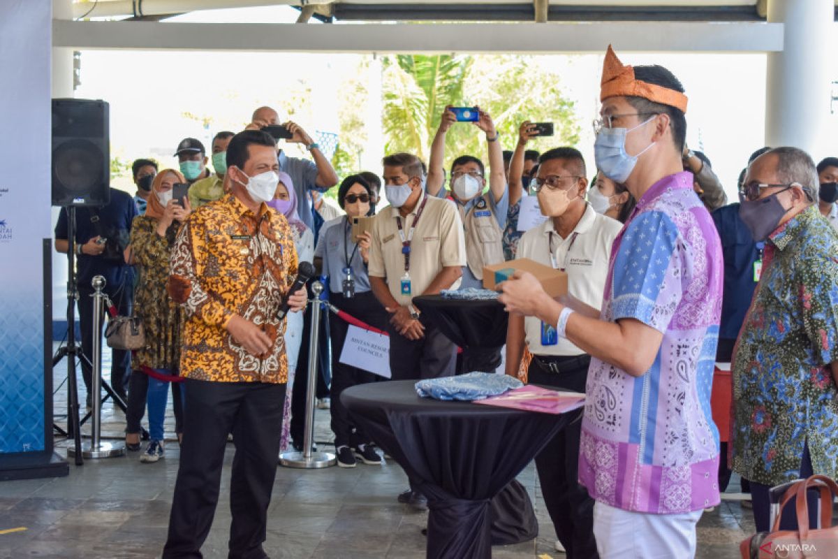 Pertama setelah pandemi, 35 wisman Singapura tiba di Bintan