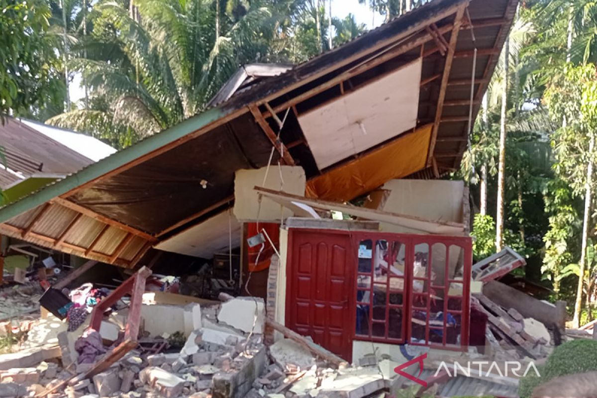 BNPB: Kecamatan Talamau terdampak parah akibat Gempa Pasaman Barat