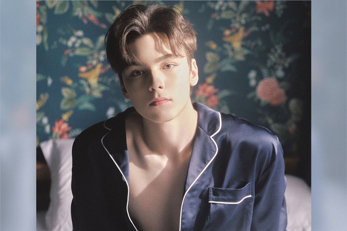 Vernon SEVENTEEN positif COVID-19 saat remix "Beg for You" dirilis