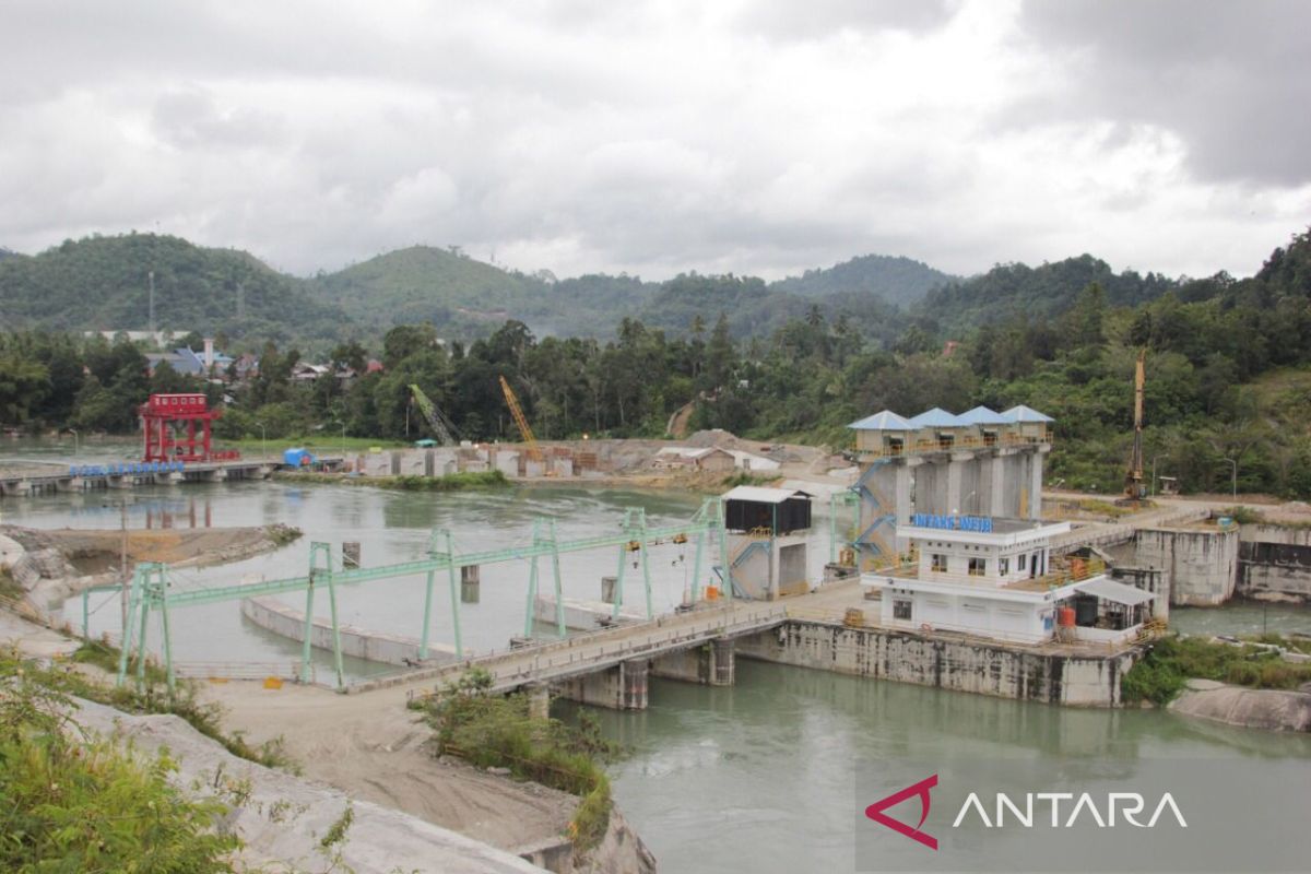 Dua PLTA berkapasitas 605 MW siap memperkuat pasokan listrik di Sulawesi