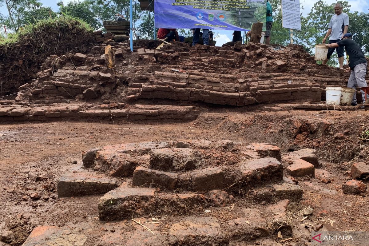 Arkeolog memperkirakan Situs Srigading dulu merupakan kompleks candi