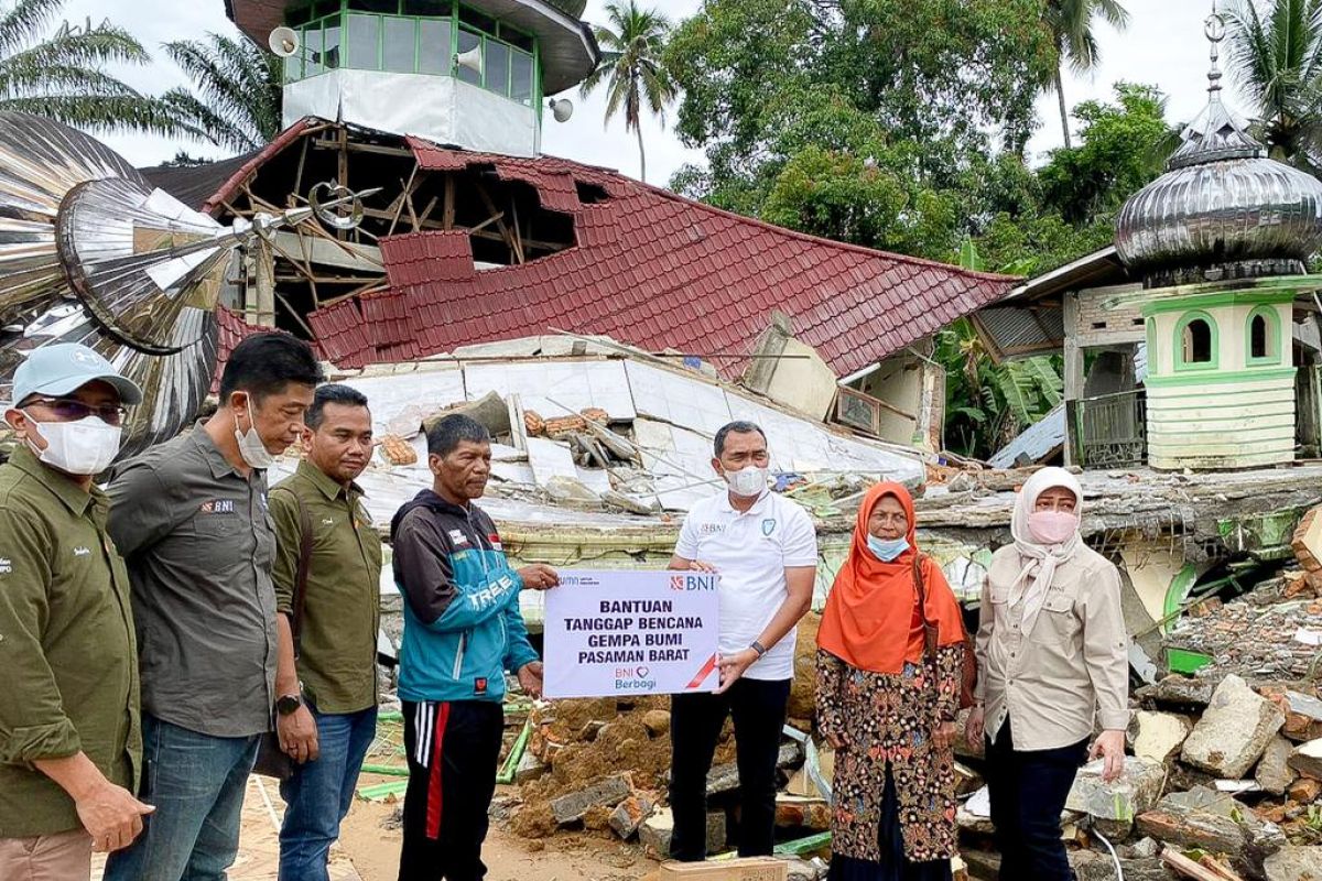 BNI kirimkan bantuan kemanusiaan untuk korban gempa Sumatera Barat