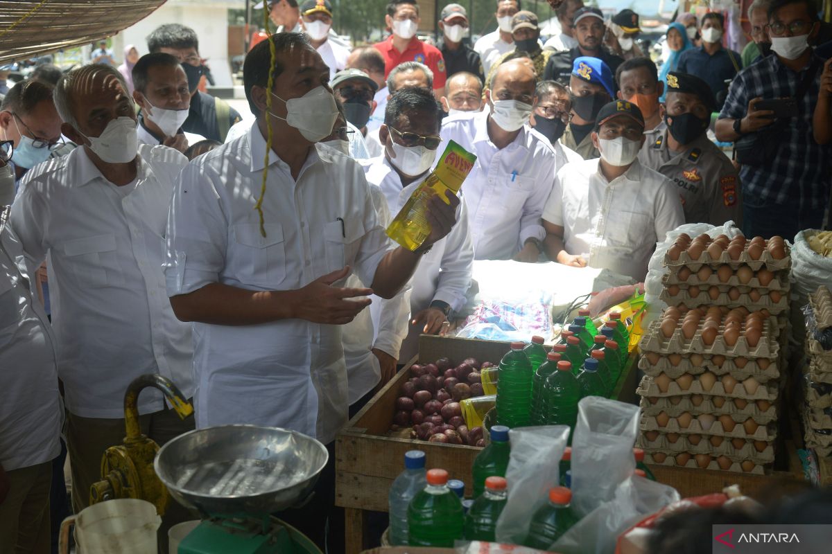 Trade Ministry ensures adequate cooking oil stocks during Ramadan