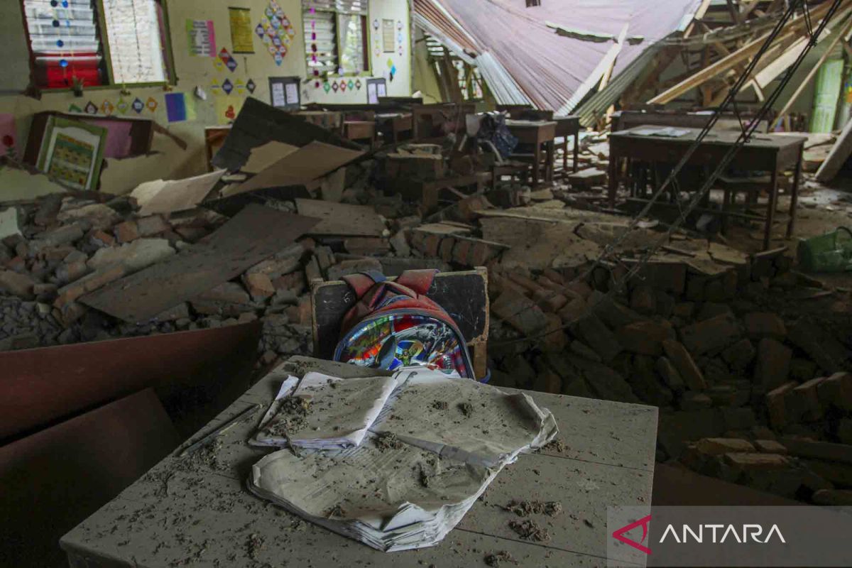 Korban meninggal gempa Pasaman bertambah jadi lima orang