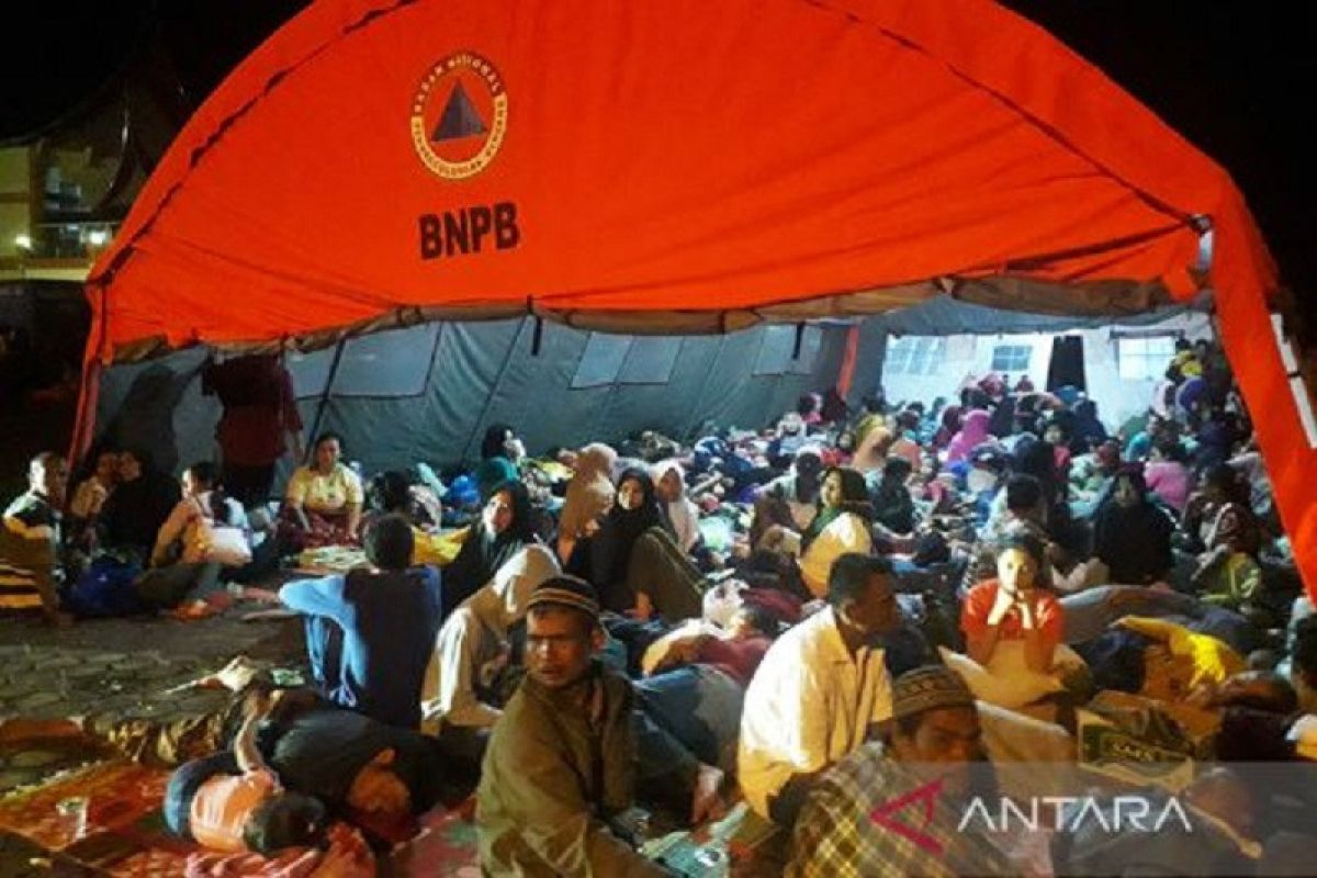 Six thousand residents evacuate after earthquake in West Pasaman: BNPB