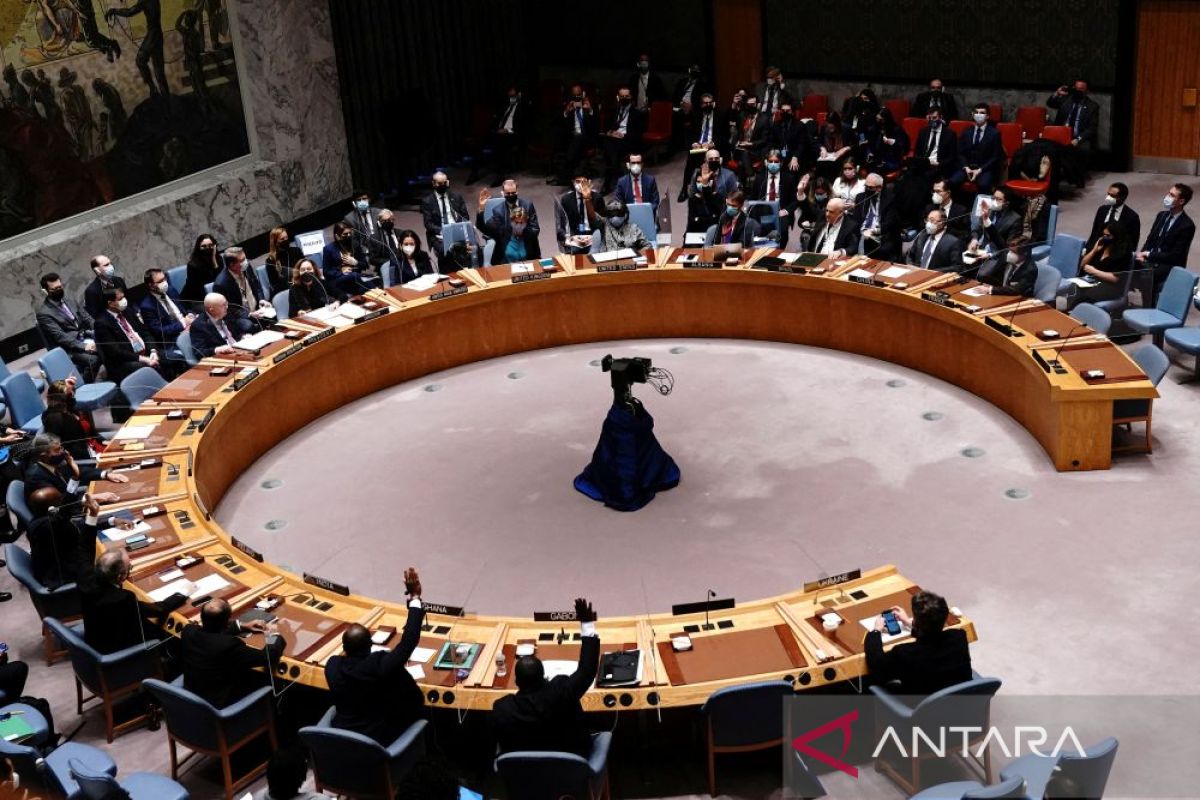 Rusia mengambil alih Presidensi Dewan Keamanan PBB di tengah kritik