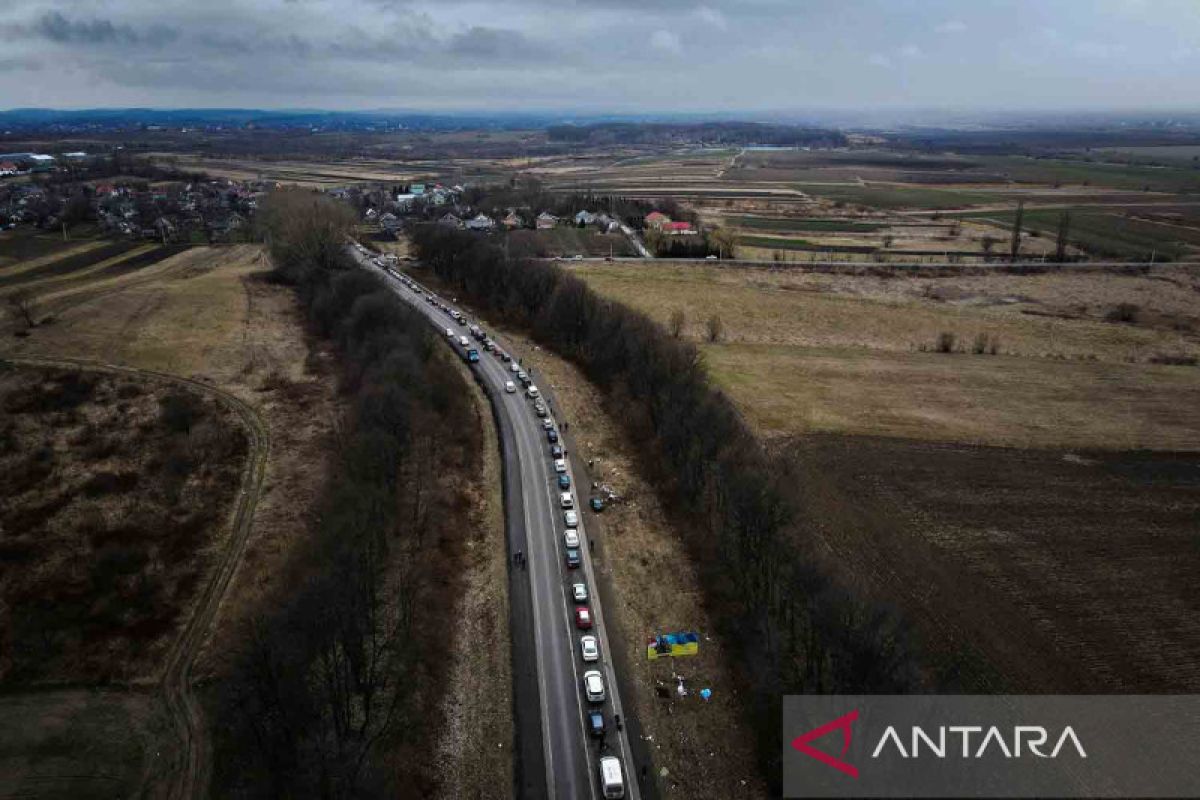 1.700 warga China dievakuasi dari Ukraina melalui Moldova, Polandia