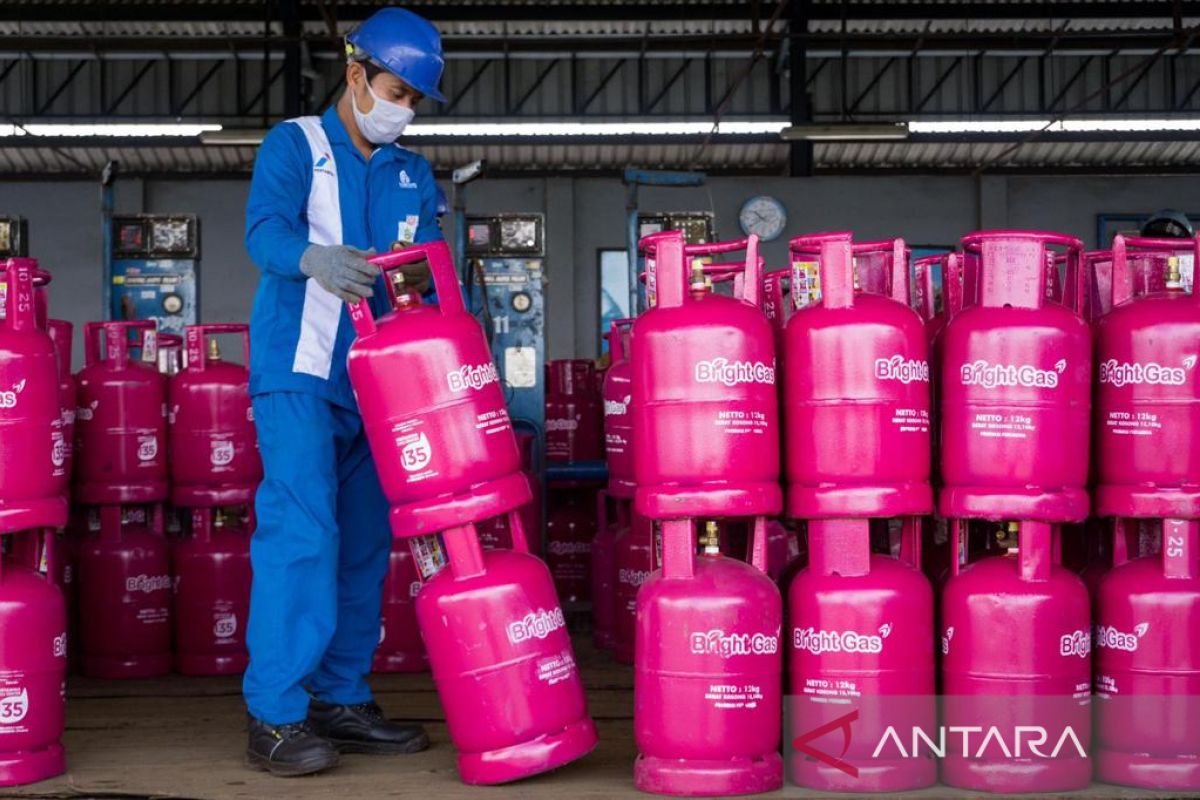 Harga LPG 3 kg Tetap, Meski Harga Minyak Dunia Melambung