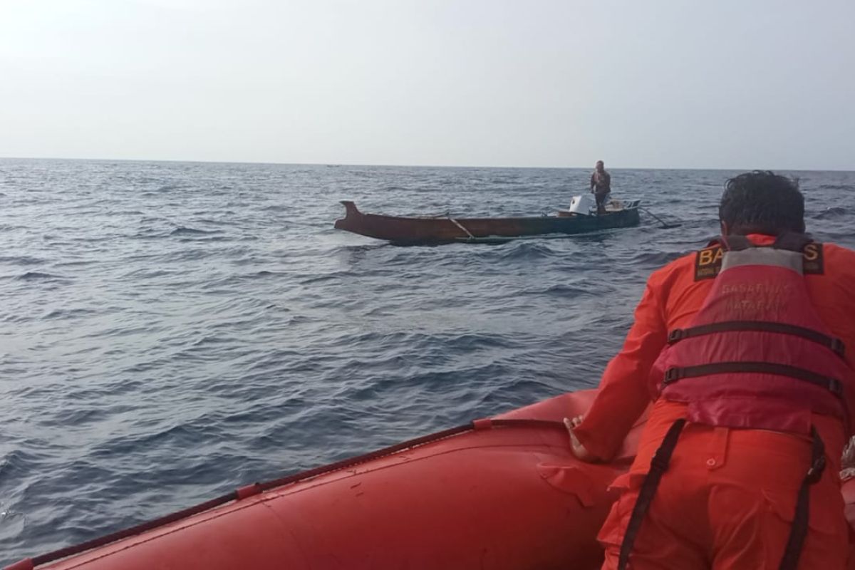 Seorang ABK hilang setelah menceburkan diri di laut selatan Lombok