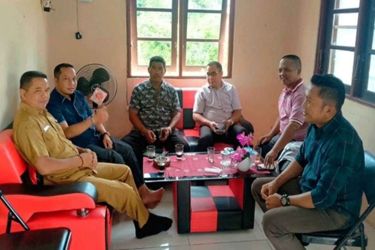 Masyarakat berharap DPRD Kotim perjuangkan pendidikan dan kesehatan