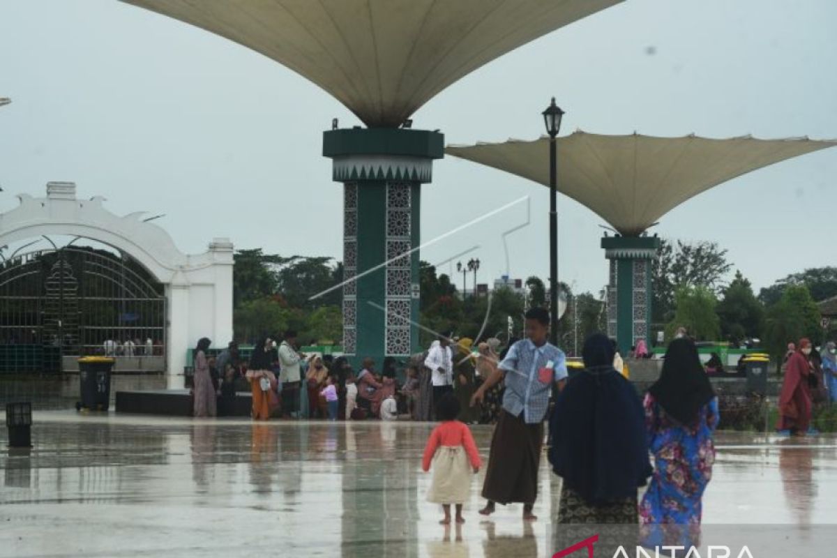 Peringati Isra Mi'raj di Masjid Banten Lama, pengunjung dibatasi